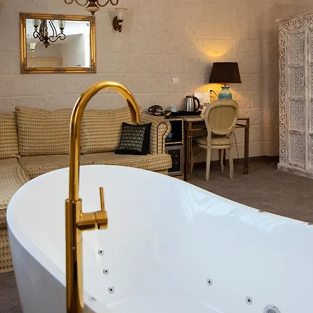 Hotel Azzun Orient Spa&Wellness Kromerowo Room photo