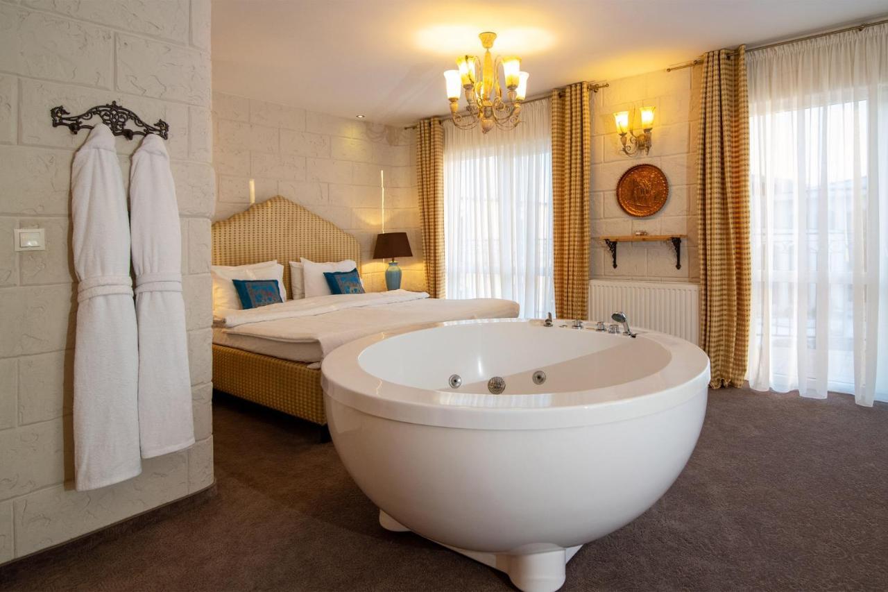 Azzun Orient Spa&wellness Kromerowo