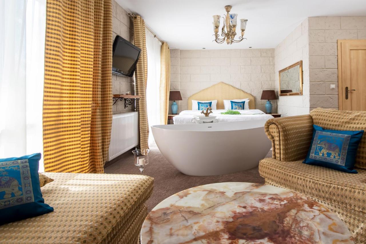 Azzun Orient Spa&wellness Hotell 4*
