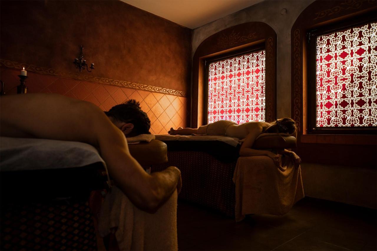 Azzun Orient Spa&wellness Hotell Kromerowo